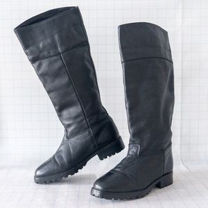 La CANADIENNE Pull-On Lined Winter Riding Boot with Lug Sole
